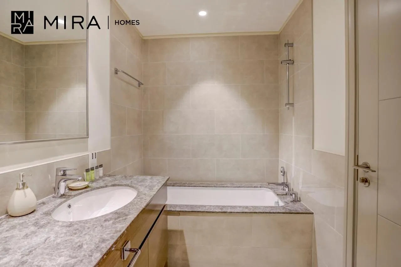 Apartment Mira Holiday Homes - Beautiful 1 Bedroom Plus Room With Sofa-Bed Near Burj Khalifa Dubai