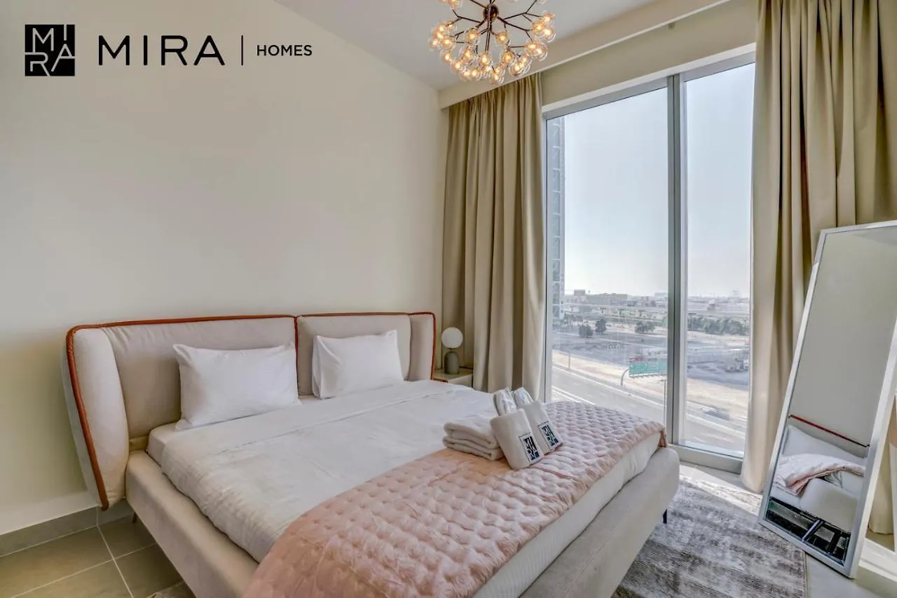 Mira Holiday Homes - Beautiful 1 Bedroom Plus Room With Sofa-Bed Near Burj Khalifa Dubai 0*,